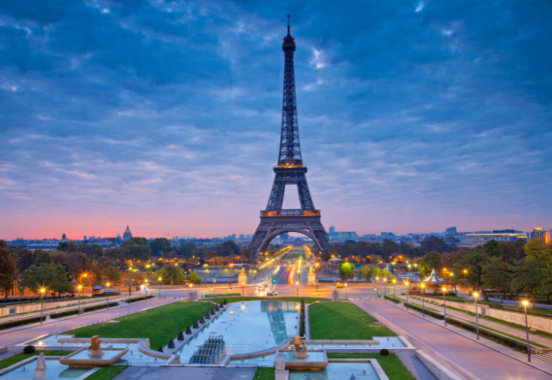 Fall In Love With Paris: Romantic All-Inclusive Paris Vacation